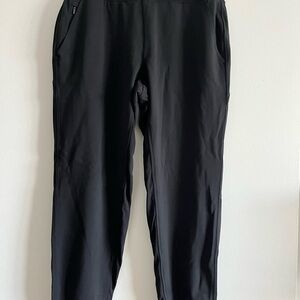 Athleta joggers- Black size M. Worn 1 time.